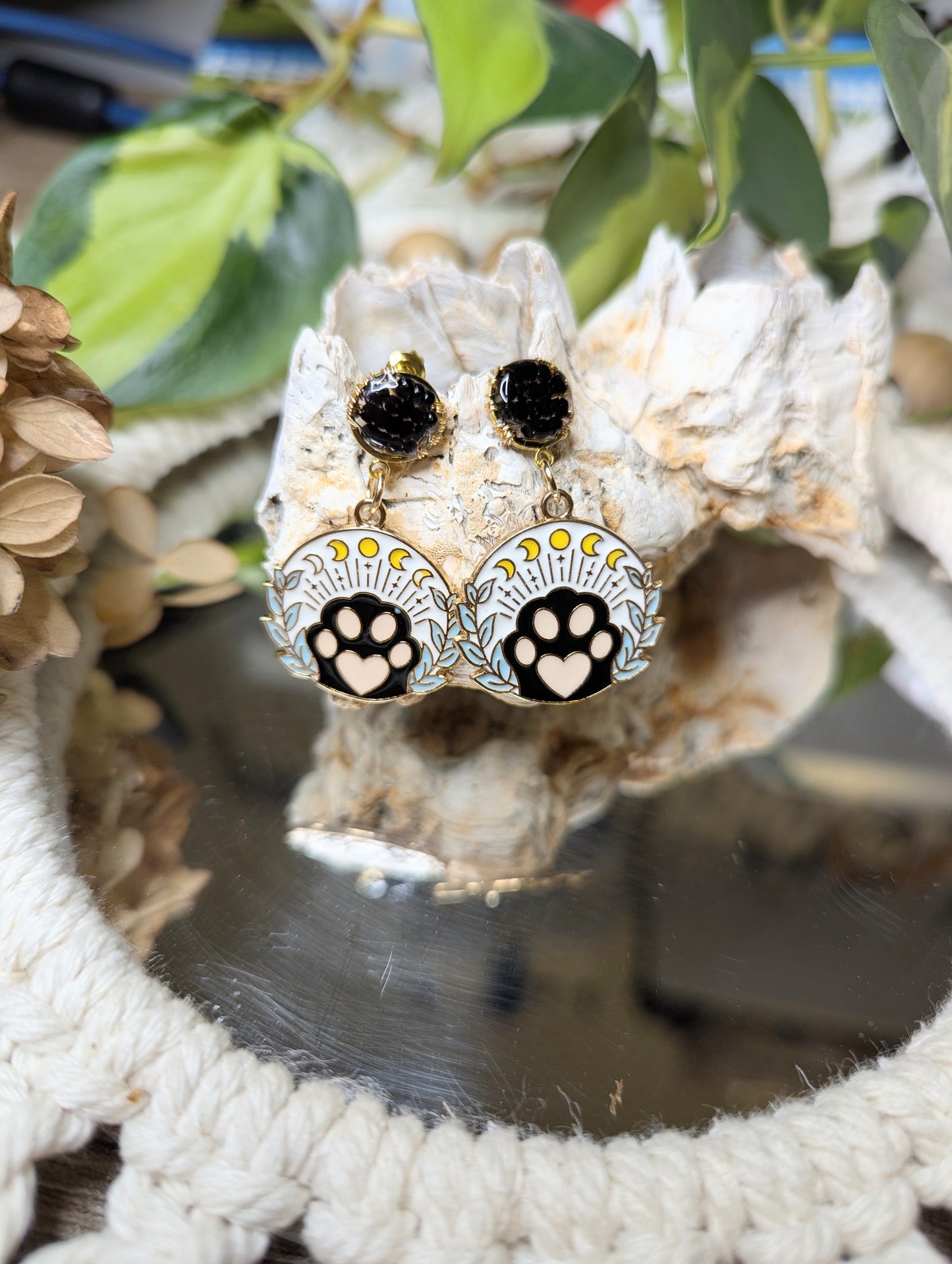 🌅🐈‍⬛✨ WonderPaws Collection